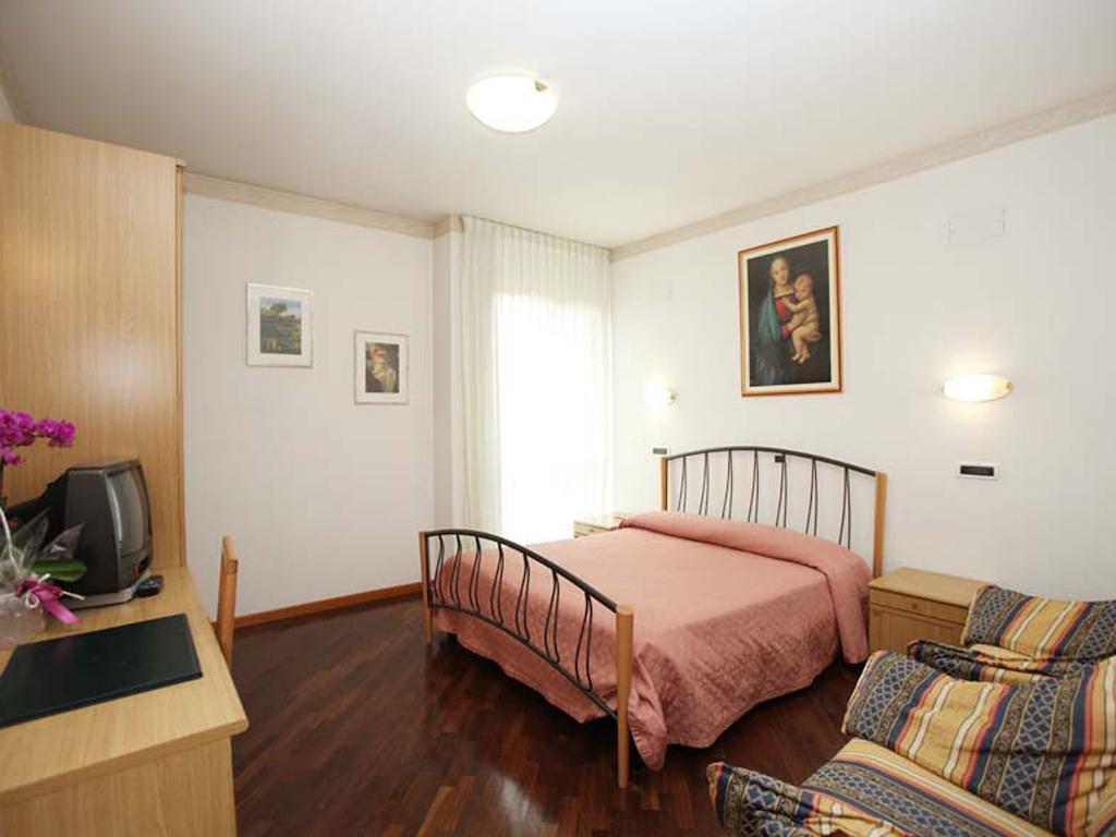 Albergo Bice 세니갈리아 객실 사진