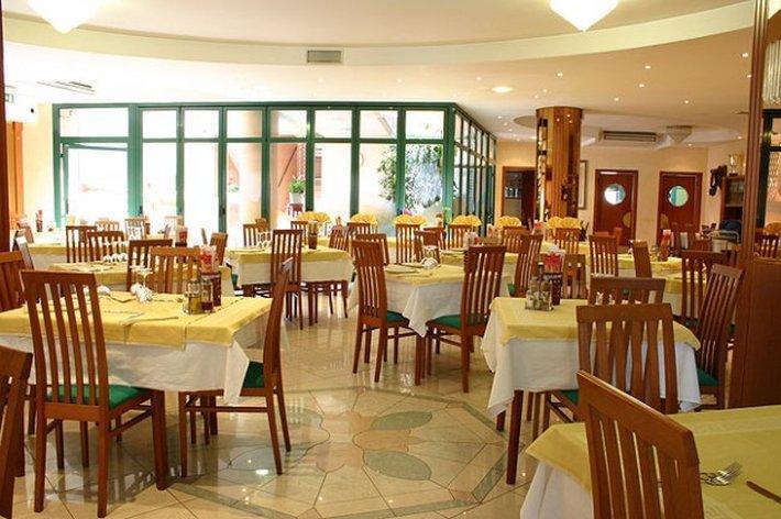 Albergo Bice 세니갈리아 외부 사진